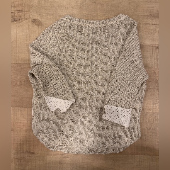 Anthropologie Saturday Sunday 3/4 Cuffed Sleeve Top - Picture 3 of 6